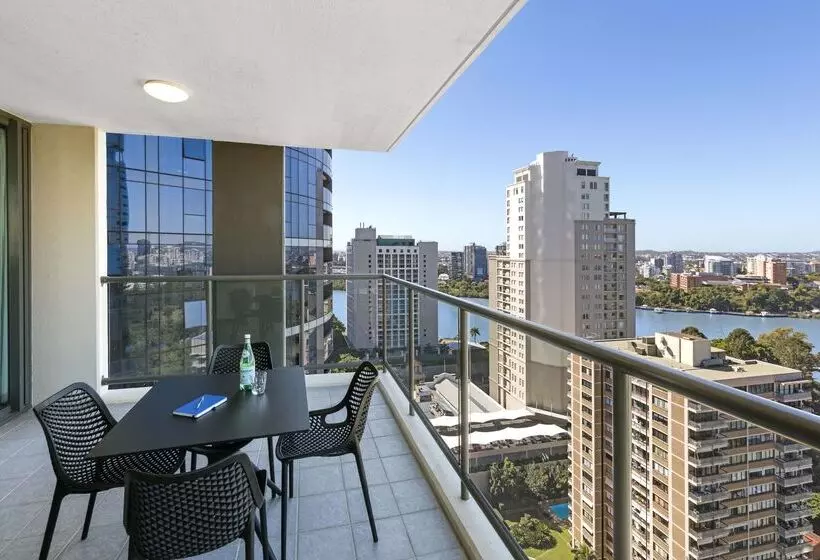Fotos del hotel Oaks Brisbane On Margaret Suites:  45