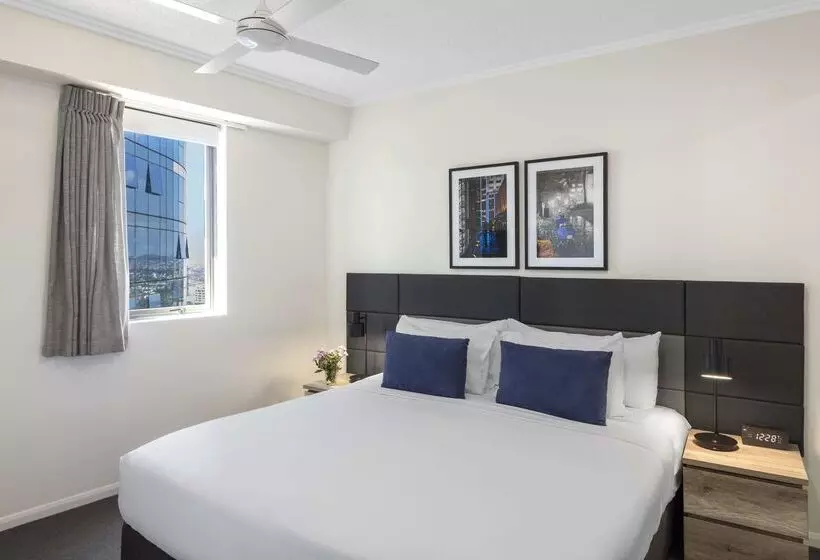 Fotos del hotel Oaks Brisbane On Margaret Suites:  6