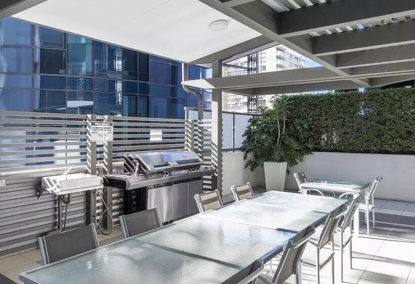 Fotos del hotel Oaks Brisbane On Margaret Suites:  16