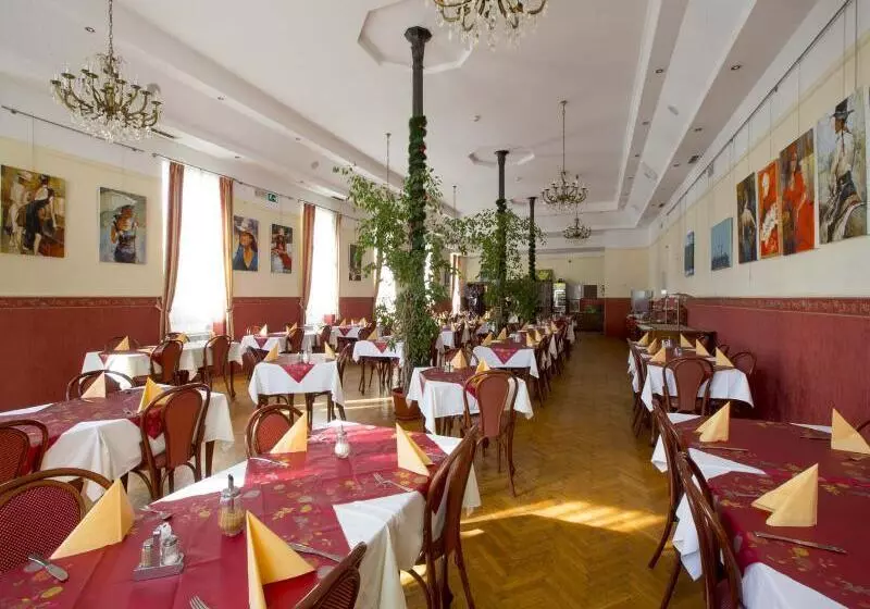 Fotos del hotel Sport:  9