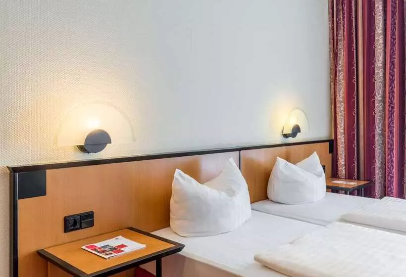 Fotos del hotel Azimut Hotel Dresden:  9
