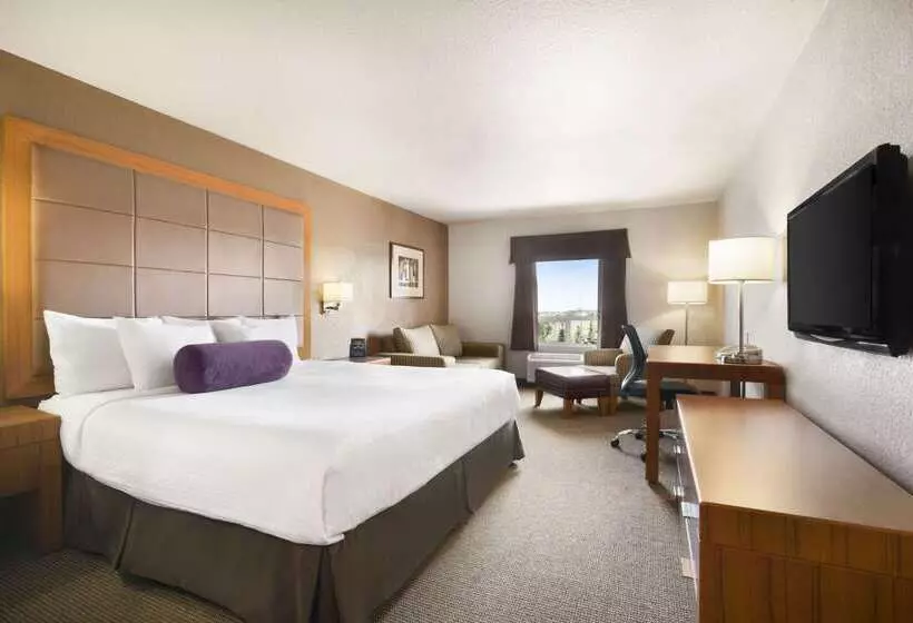 Days Inn By Wyndham Calgary Airport