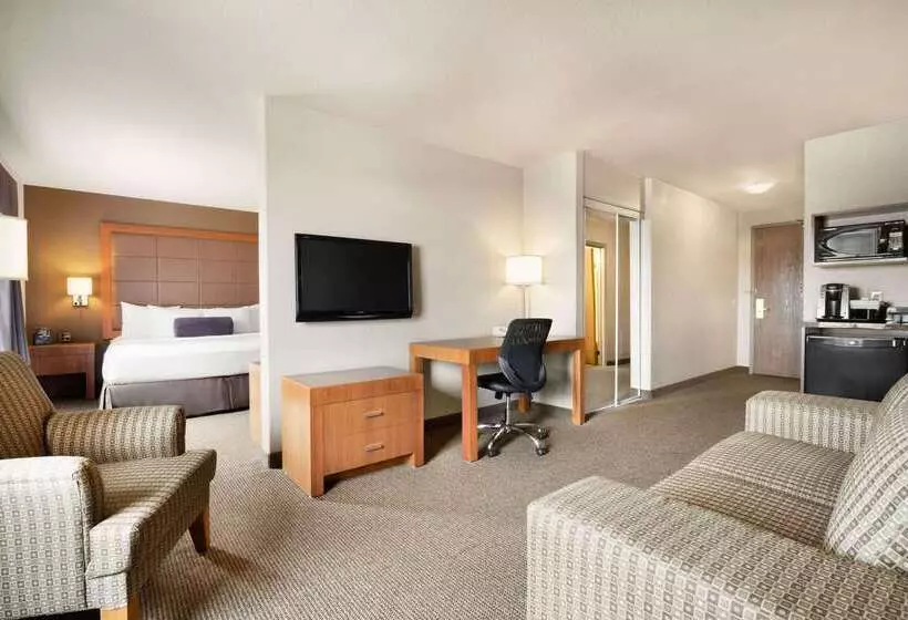 Fotos del hotel Days Inn By Wyndham Calgary Airport:  12