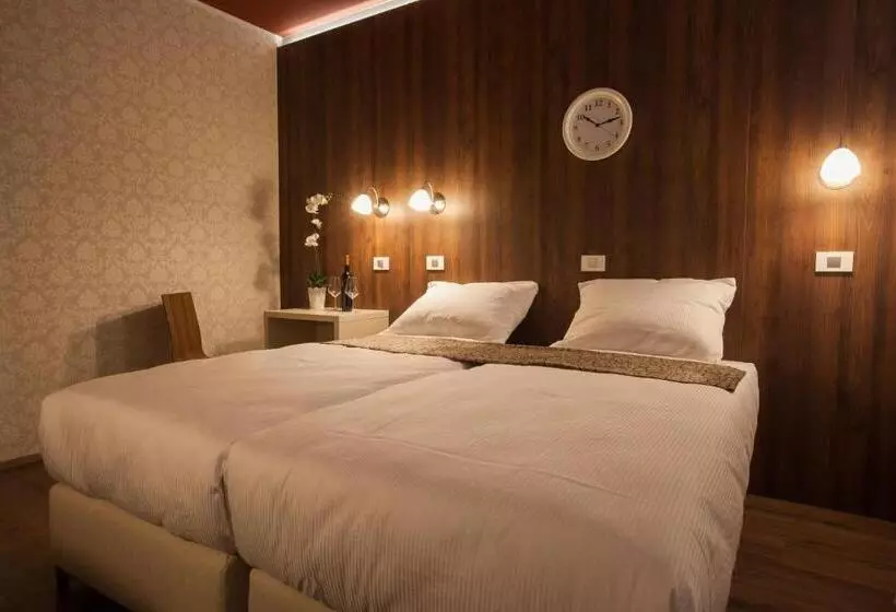 Fotos del hotel Sport:  11