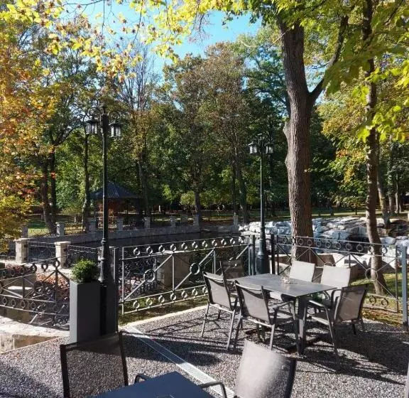 Fotos del hotel Gartenhotel Altmannsdorf:  14