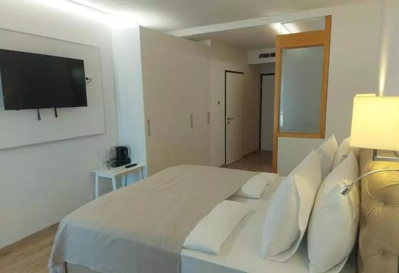 Fotos del hotel Gartenhotel Altmannsdorf:  20