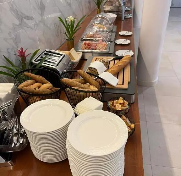 Fotos del hotel Gartenhotel Altmannsdorf:  12