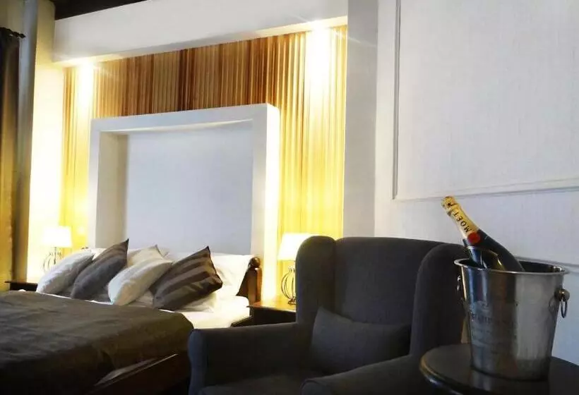 Fotos del hotel U Krize:  14