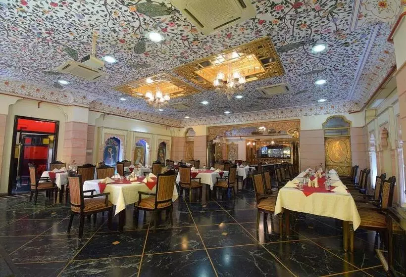 Fotos del hotel Umaid Mahal  Heritage Style:  23