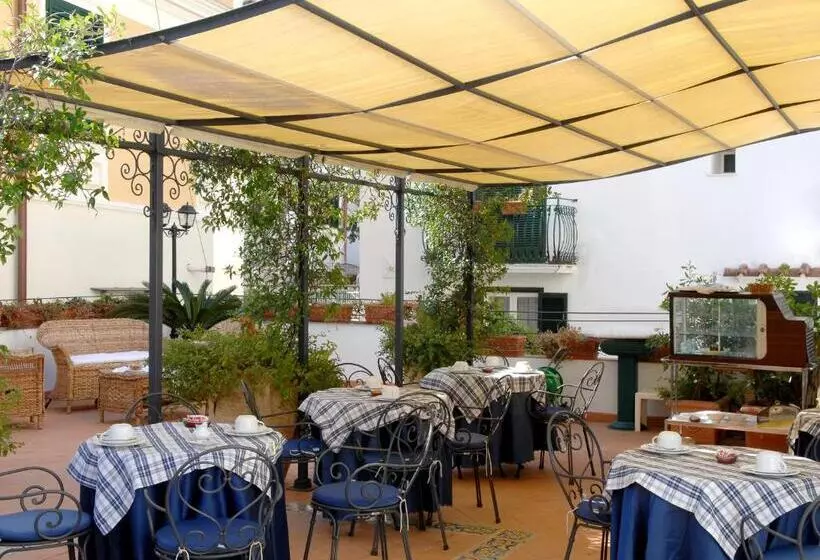 Fotos del hotel Antica Repubblica Amalfi:  8