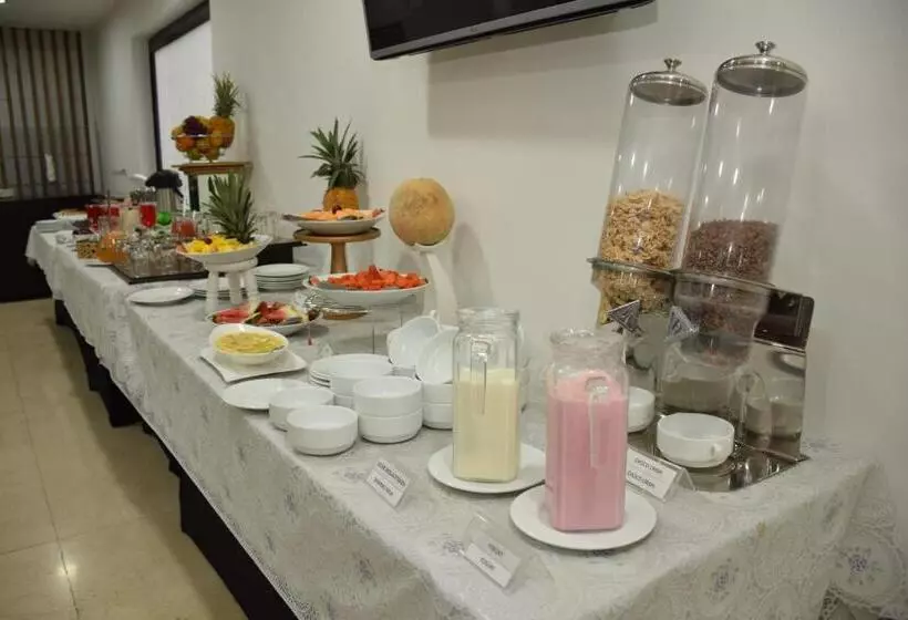 Fotos del hotel Richmond Suites:  8