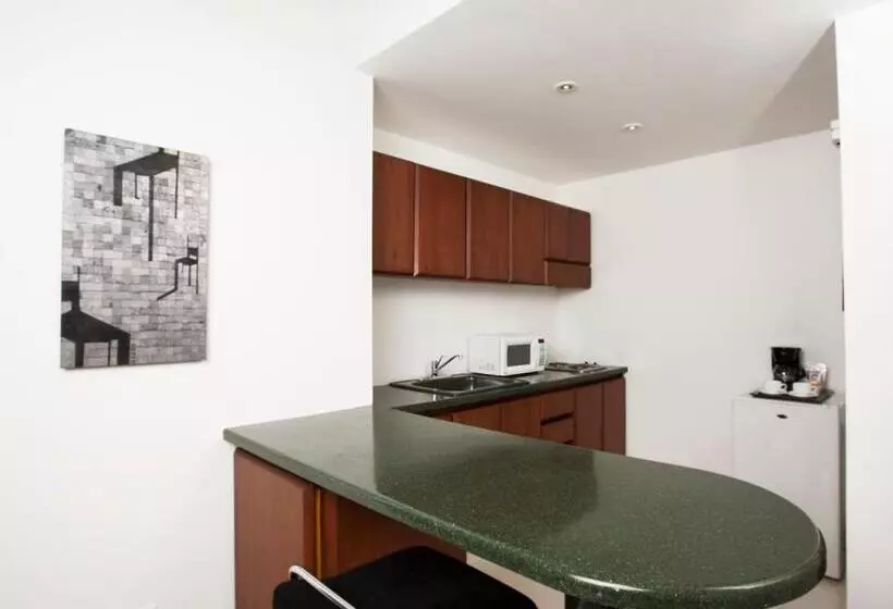 Fotos del hotel Richmond Suites:  10