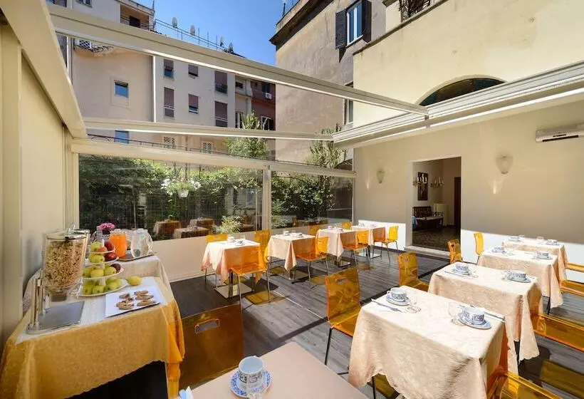 Fotos del hotel St. Moritz:  11