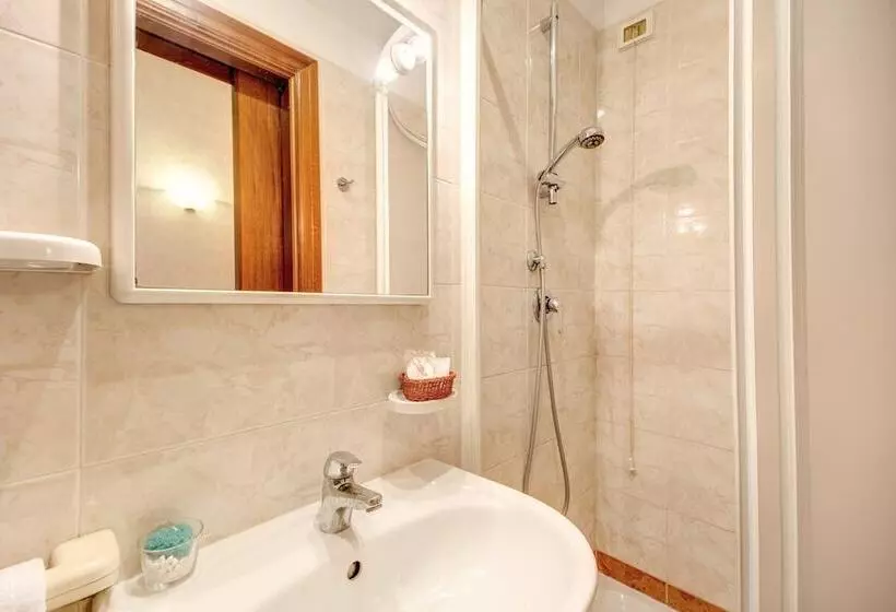 Fotos del hotel St. Moritz:  4