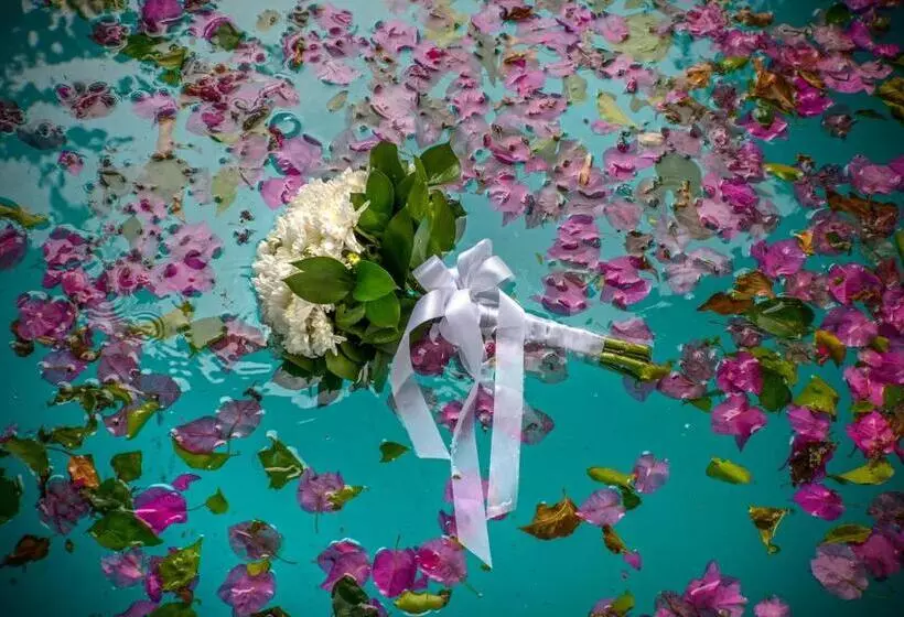 Fotos del hotel Aigialos Luxury Traditional Settlement:  6