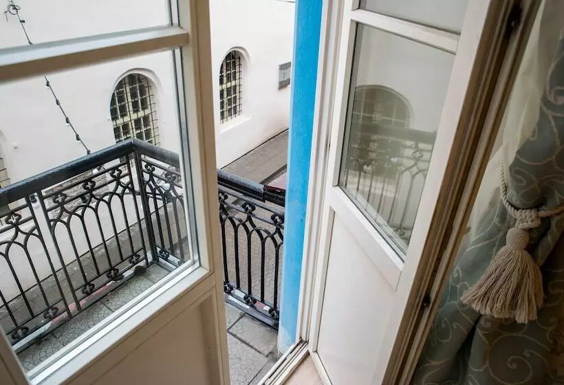 Fotos del hotel Apia:  4