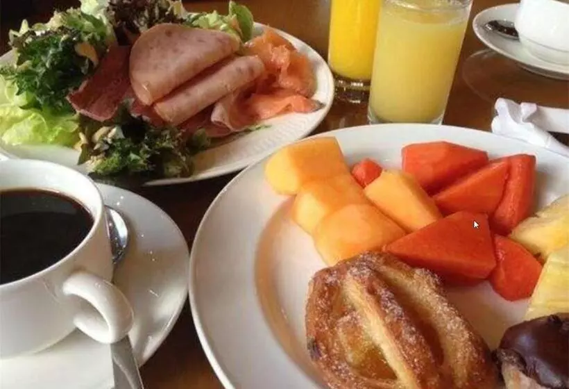 Fotos del hotel Dalian Asia Pacific Service Apartment:  2