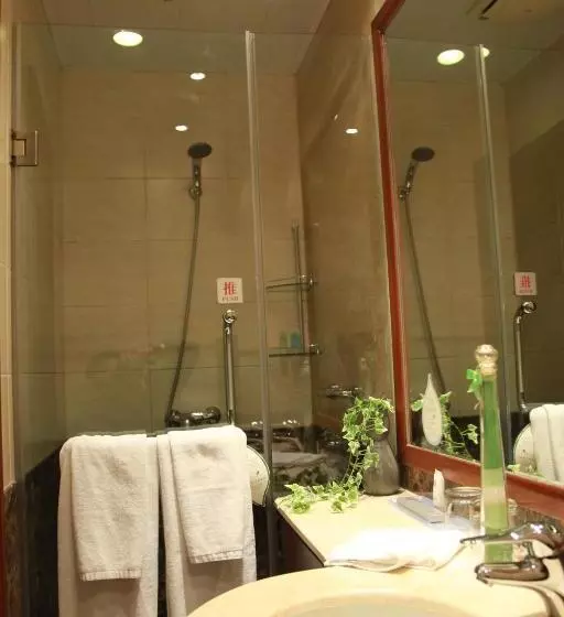 Fotos del hotel Dalian Asia Pacific Service Apartment:  8