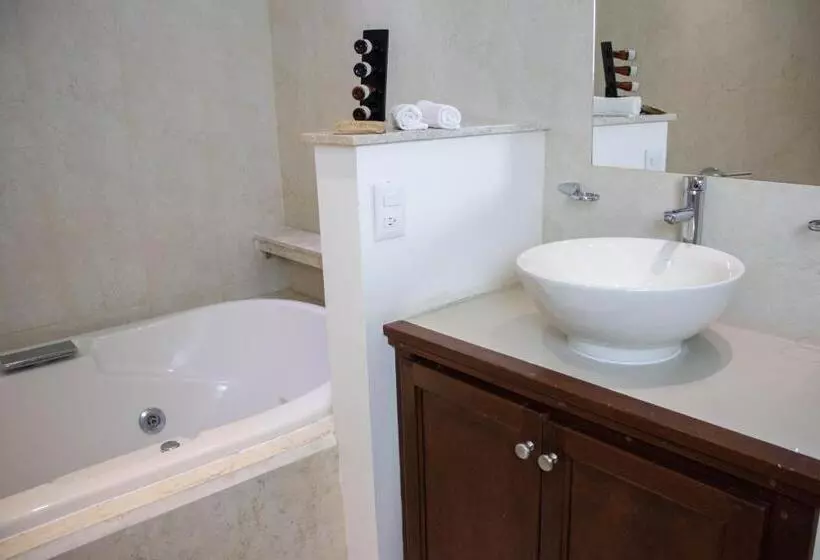 Fotos del hotel The Marine Waterfront:  6