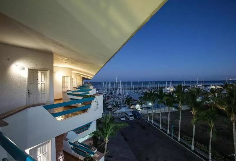 Fotos del hotel The Marine Waterfront:  19