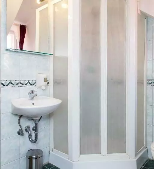 Fotos del hotel Apartmani Lepur:  13