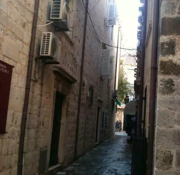 Fotos del hotel Apartmani Lepur:  11