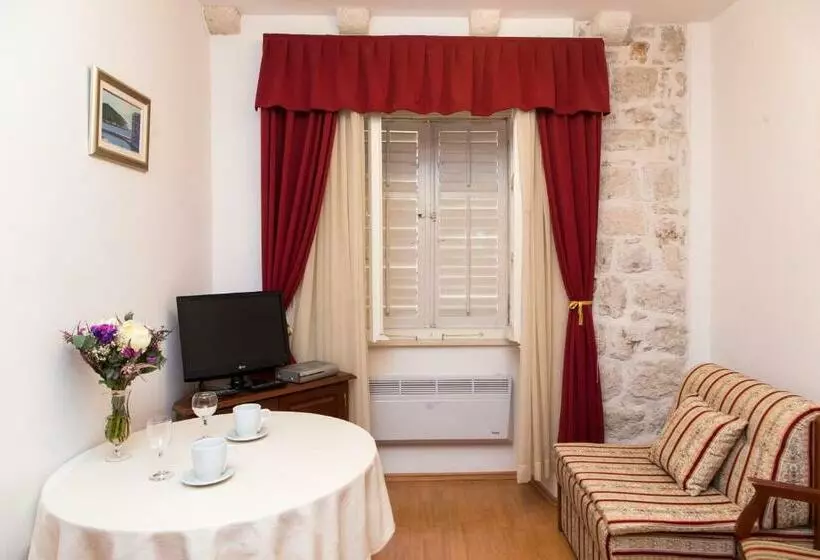 Fotos del hotel Apartmani Lepur:  15