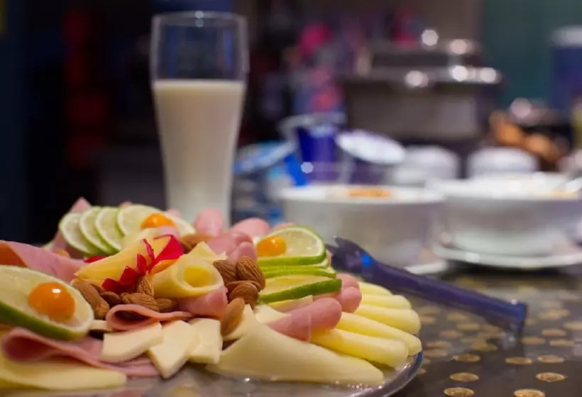 Fotos del hotel 104 Art Suites:  12