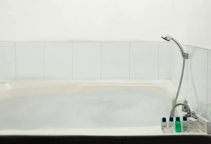 Fotos del hotel 104 Art Suites:  11