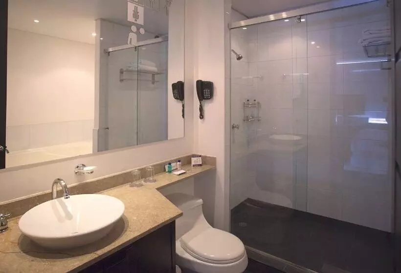 Fotos del hotel 104 Art Suites:  9