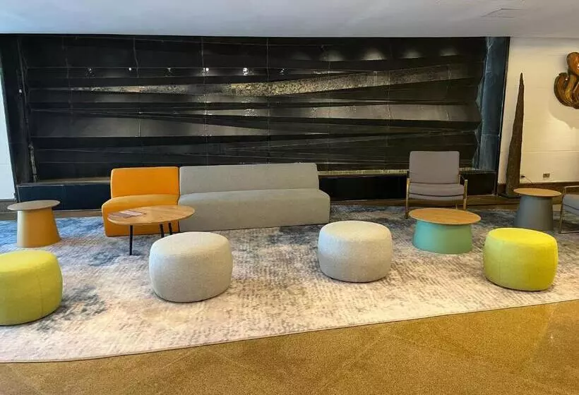 Fotos del hotel Crown Regency Suites Mactan:  3