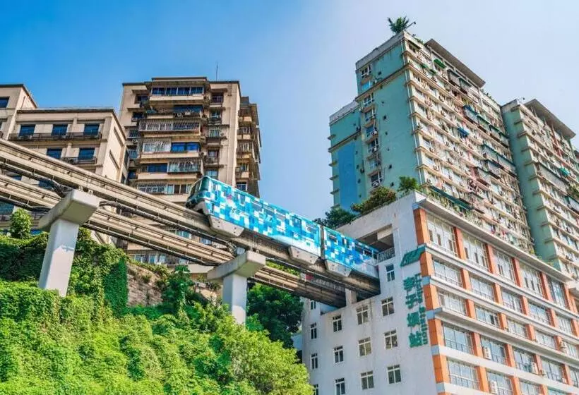 Crowne Plaza Chongqing Jiefangbei, An Ihg