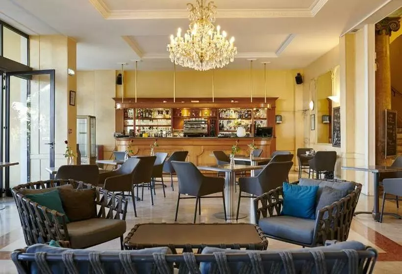 Fotos del hotel Hôtel Le Royal Promenade Des Anglais:  5