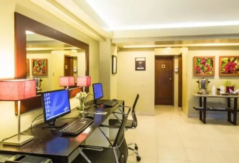 Fotos del hotel Palace Guayaquil:  11