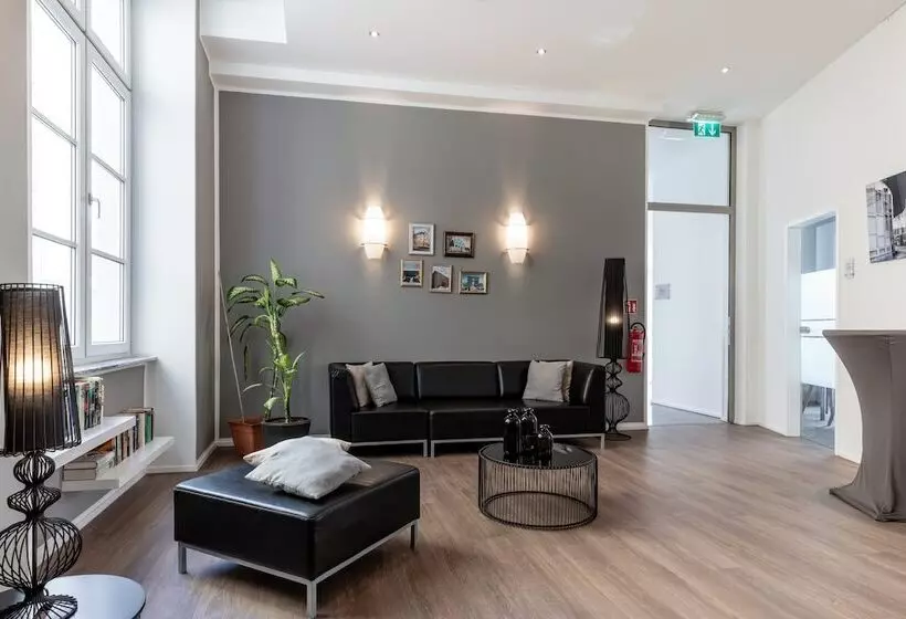 Fotos del hotel Select  Berlin Checkpoint Charlie:  13