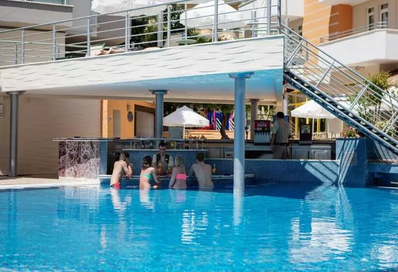 Fotos del hotel Alaiye Kleopatra:  13