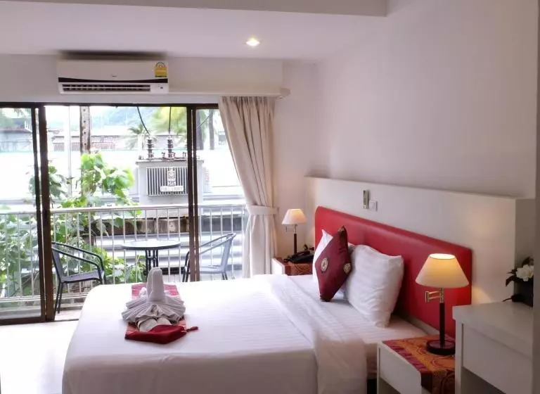 Fotos del hotel Armoni Patong Beach:  25