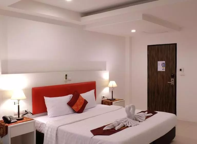 Fotos del hotel Armoni Patong Beach:  23