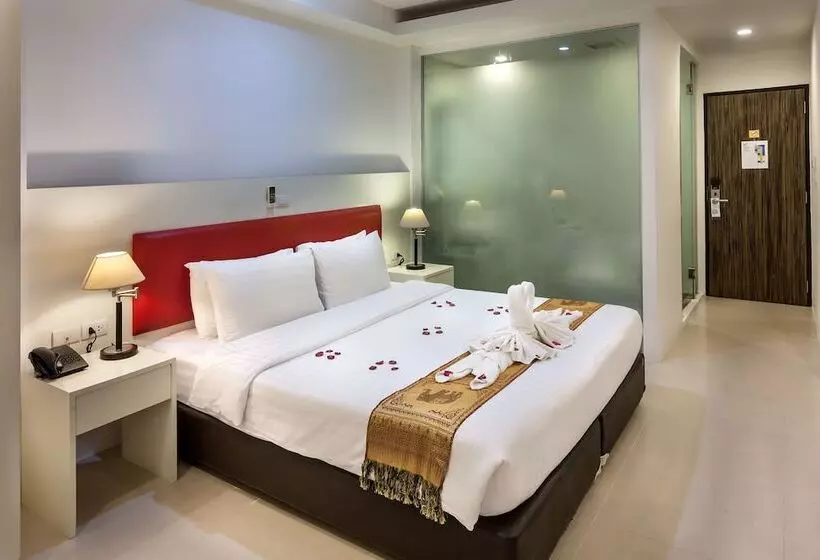 Fotos del hotel Armoni Patong Beach:  8