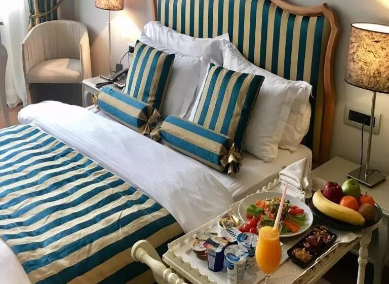 Fotos del hotel Classic:  23