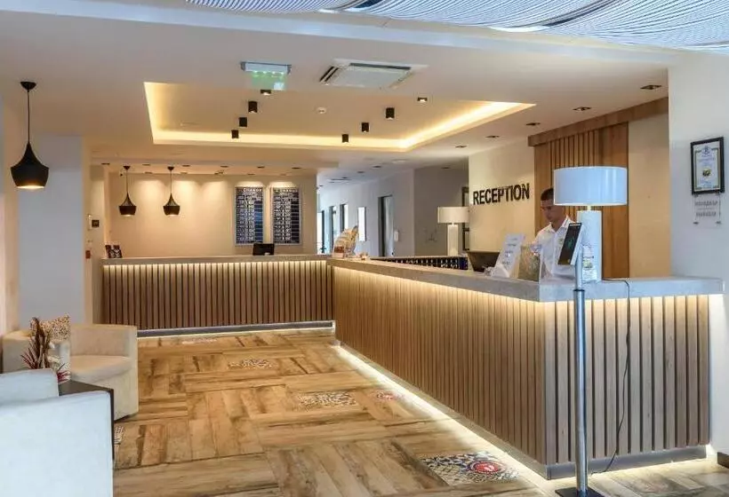 Fotos del hotel Lion :  5