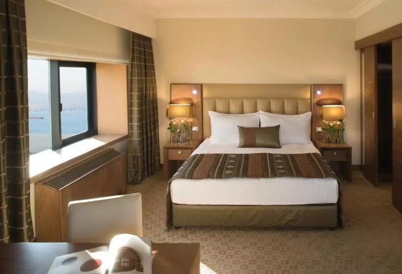 Fotos del hotel Mövenpick  Izmir:  11