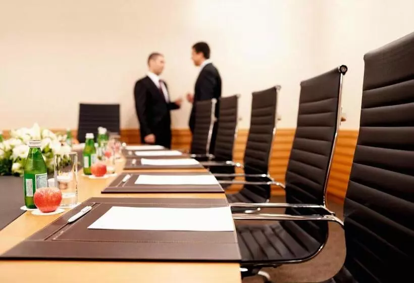 Fotos del hotel Mövenpick  Izmir:  3