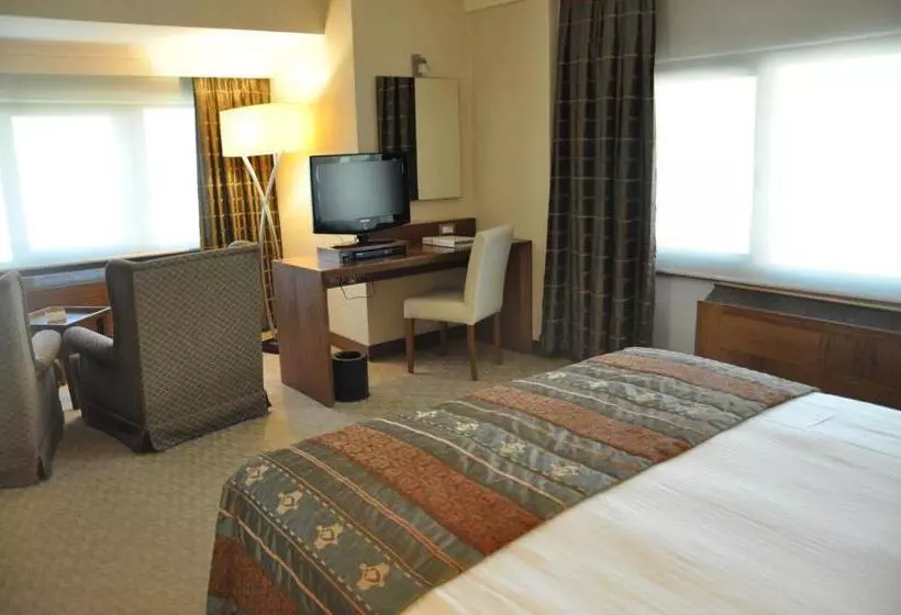 Fotos del hotel Mövenpick  Izmir:  5