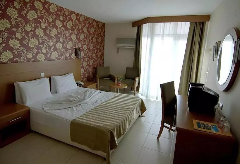 Fotos del hotel Surtel:  10