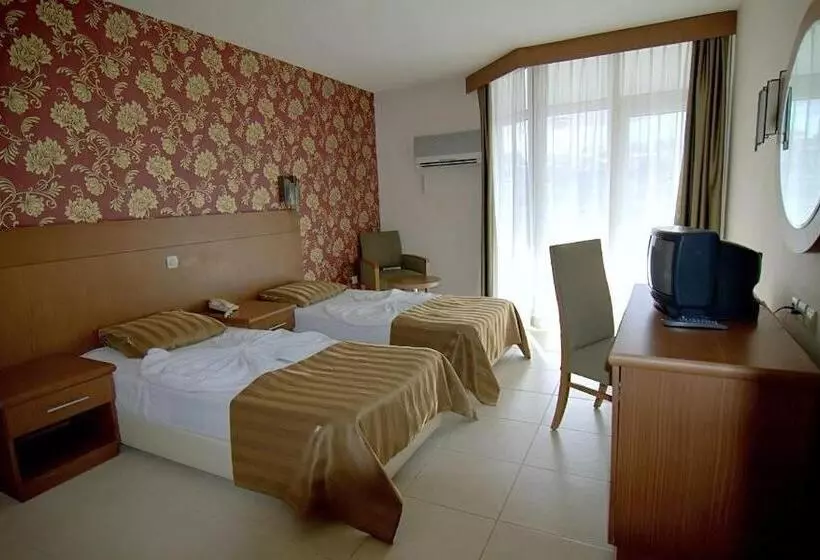 Fotos del hotel Surtel:  2