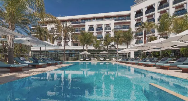 Fotos del hotel Aguas De Ibiza Grand Luxe:  15