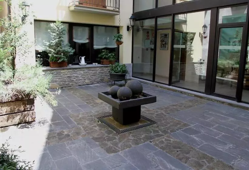 Fotos del hotel Albares:  6