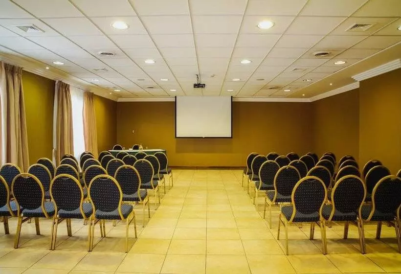 Fotos del hotel Diego De Almagro Punta Arenas:  6