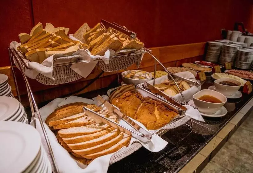 Fotos del hotel Diego De Almagro Punta Arenas:  23